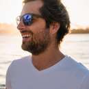 Handsome, tall and tanned guy wants to meet shy woman in Modesto